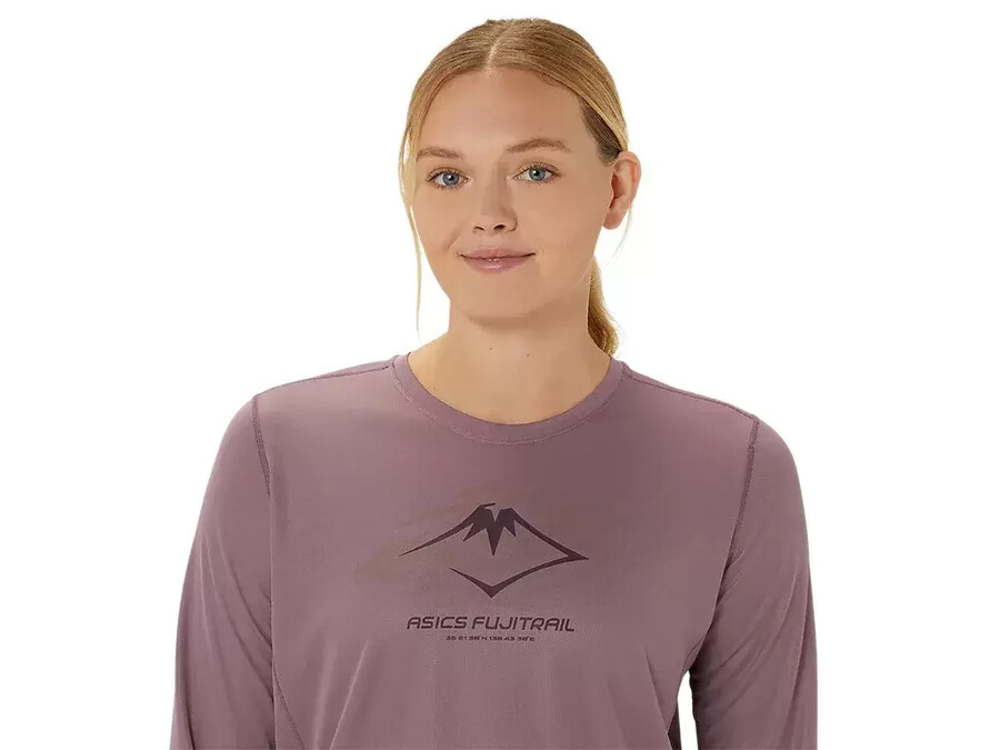 långärmad topp med fujitrail-logotyp
