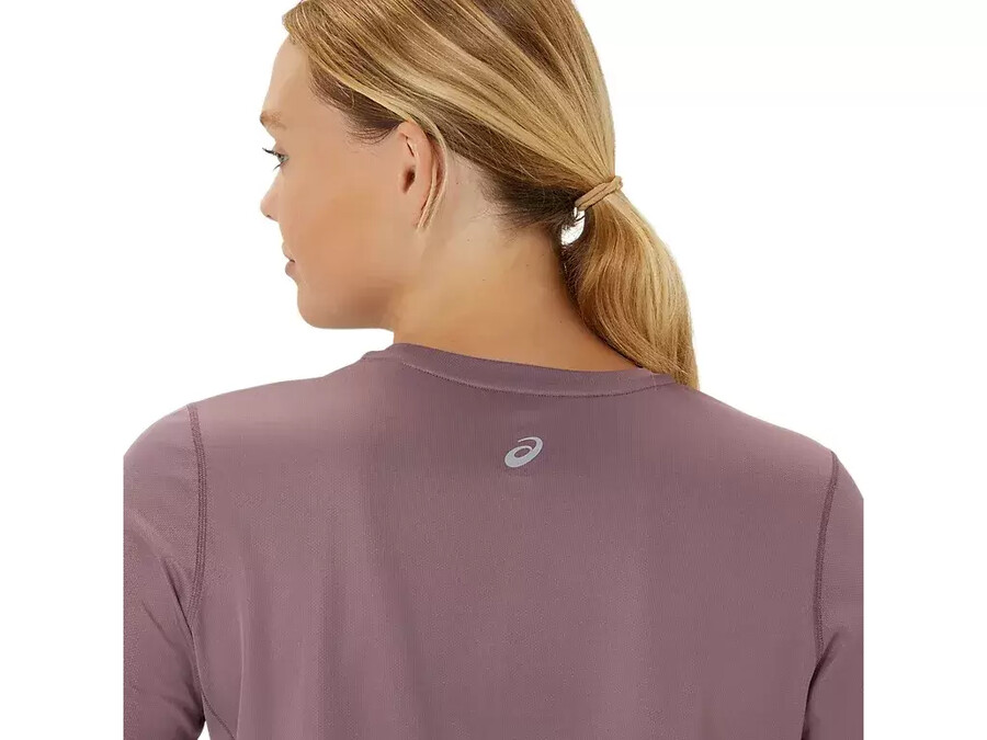 långärmad topp med fujitrail-logotyp