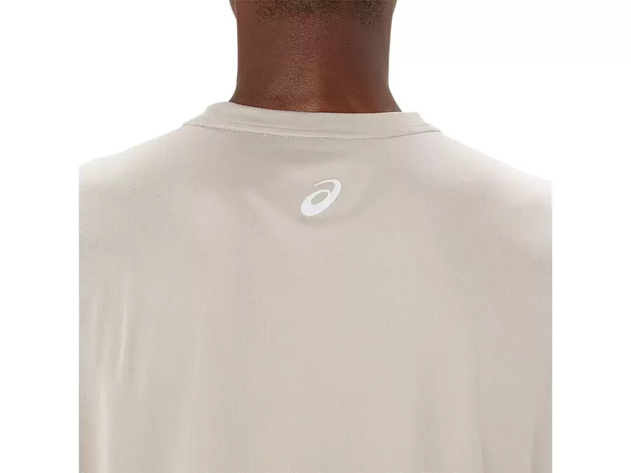 långärmad topp med fujitrail-logotyp