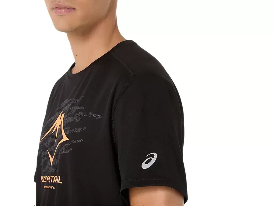 kortärmad topp med fujitrail-logotyp