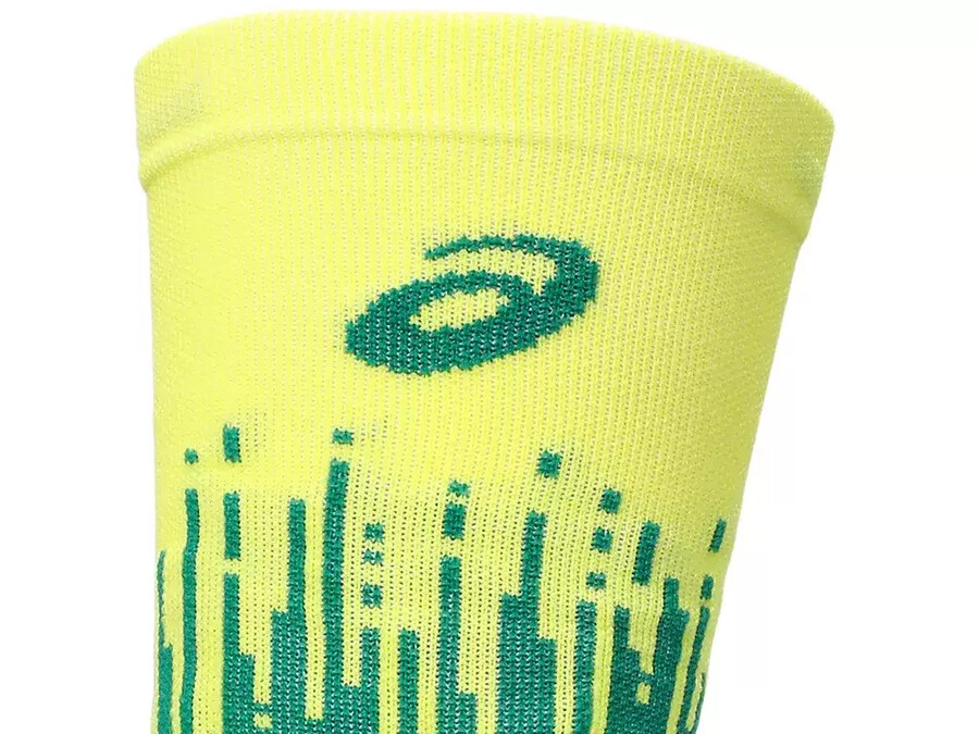 performance run sock crew