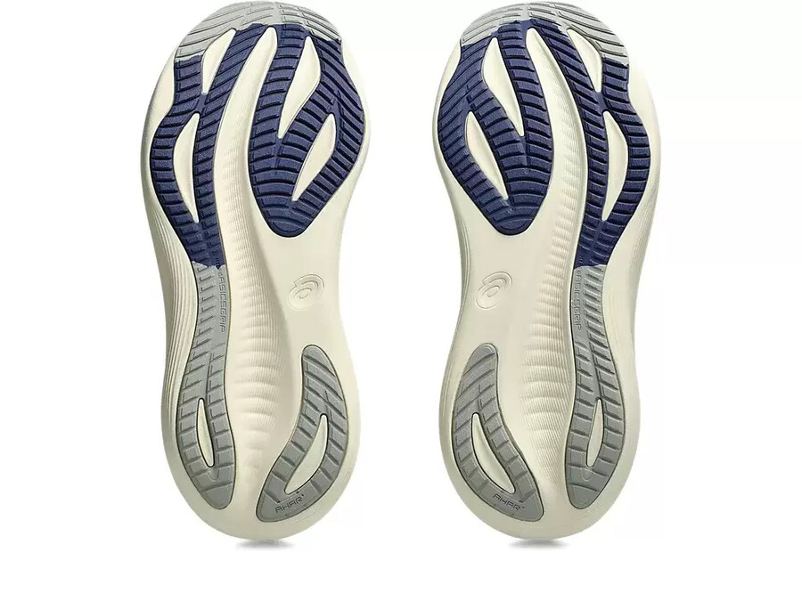 gel-nimbus 27 asics track club